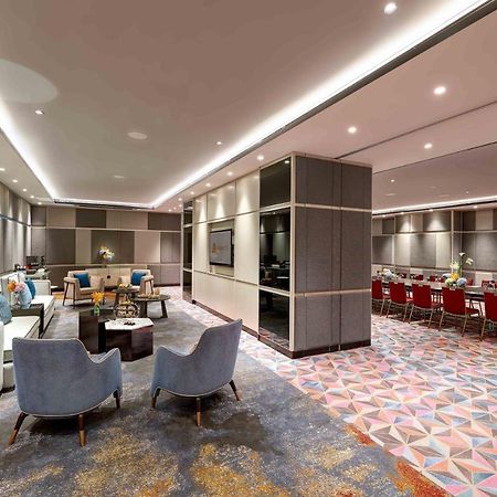 M World Hotel Formerly Known As Avante Hotel Petaling Jaya Εξωτερικό φωτογραφία The lounge at KLIA